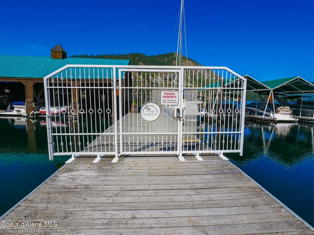 18050 E Mount Eagen Loop Bayview ID 83803
