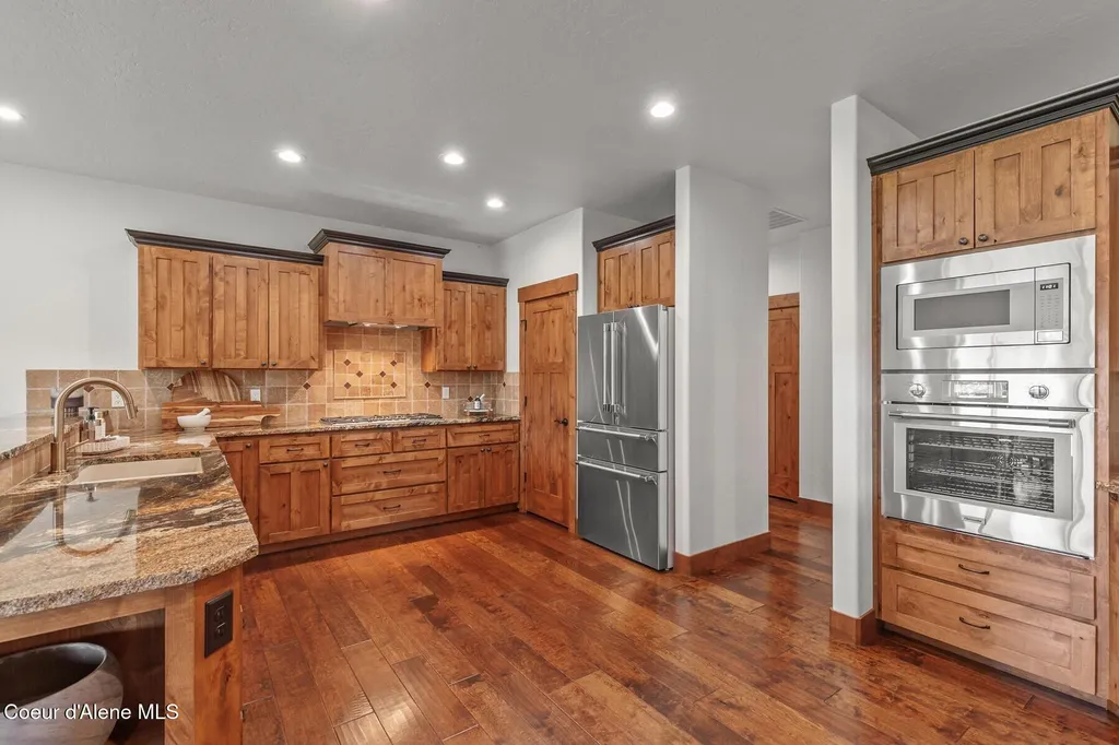 3674 E Basin Falls Road Hayden ID 83835