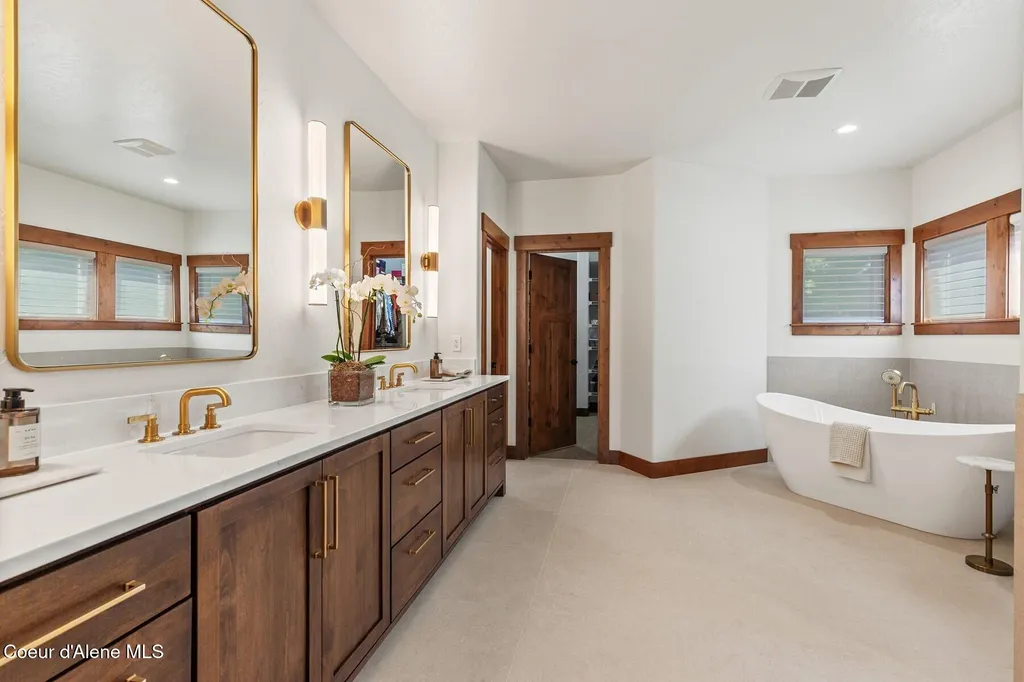 3674 E Basin Falls Road Hayden ID 83835
