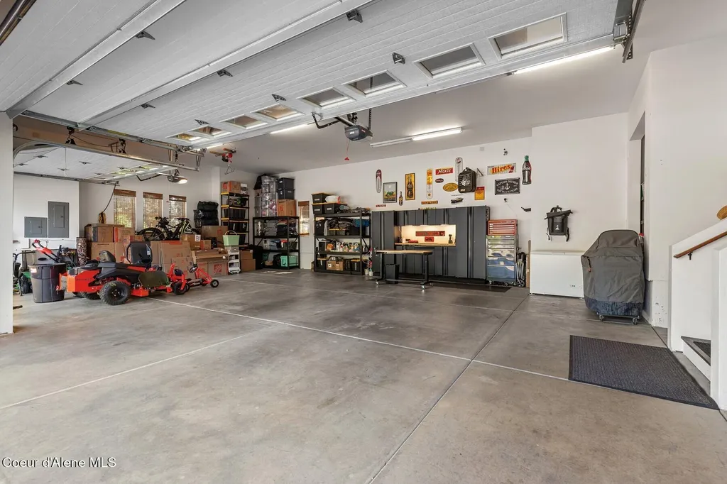 3674 E Basin Falls Road Hayden ID 83835