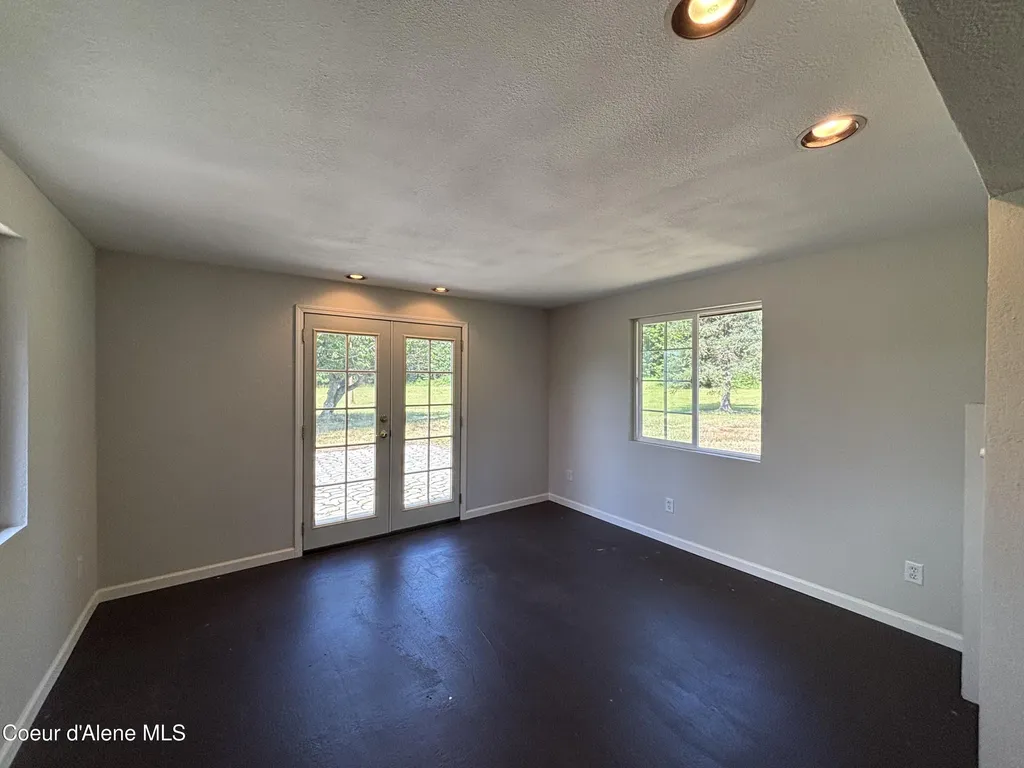 118 Walsh Way Sandpoint ID 83864