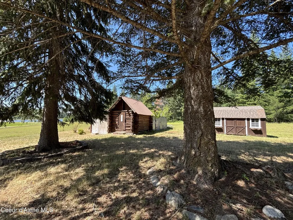 118 Walsh Way Sandpoint ID 83864