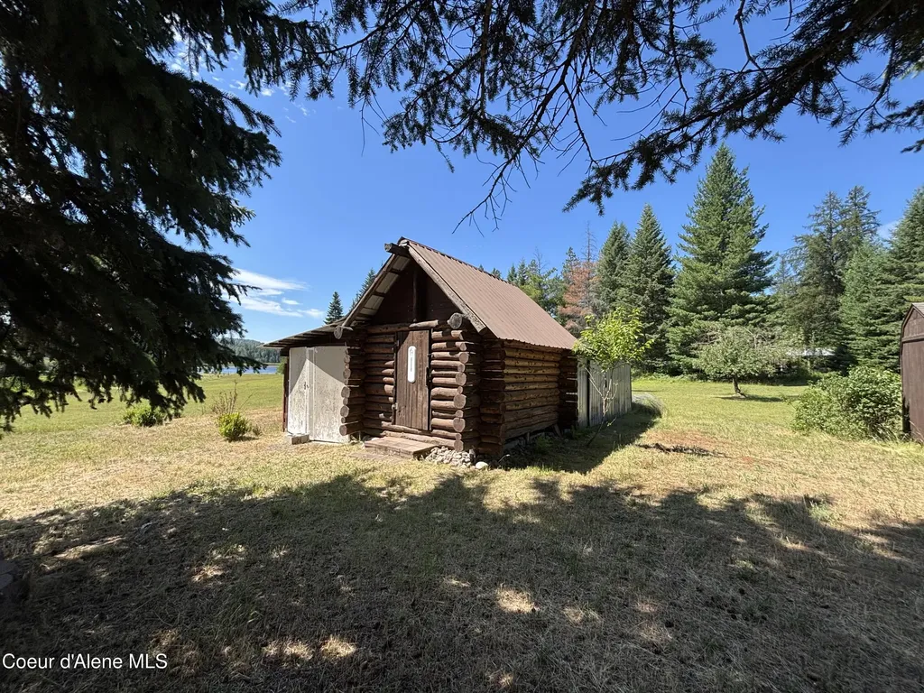 118 Walsh Way Sandpoint ID 83864