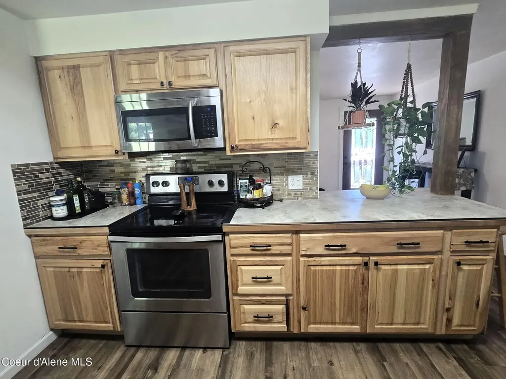 20 Union Avenue Silverton ID 83867