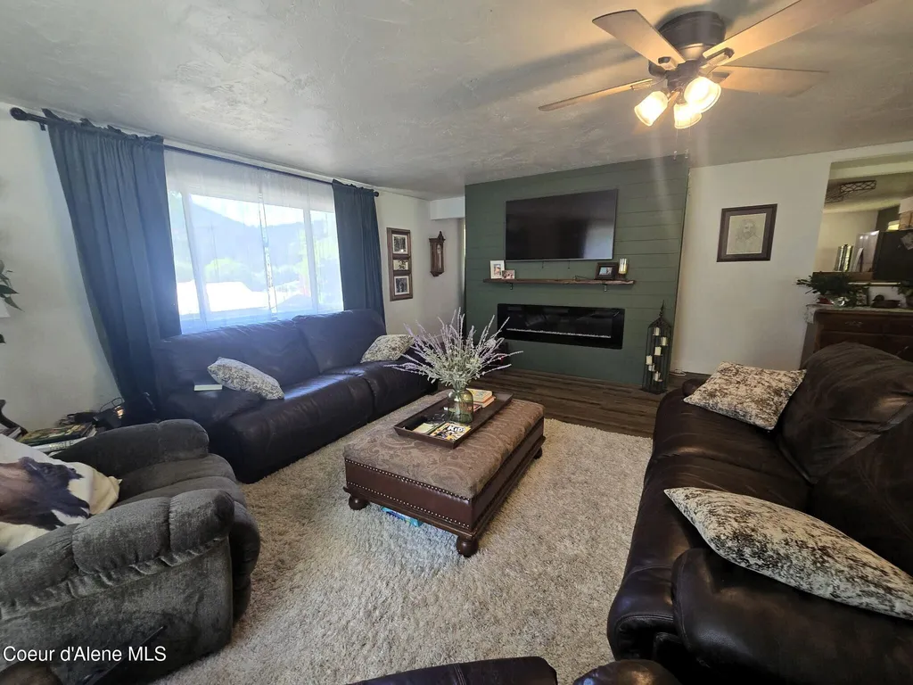 20 Union Avenue Silverton ID 83867