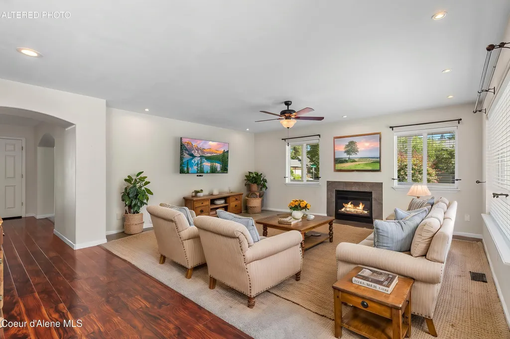 2760 N White Pines Drive Coeur D'alene ID 83815