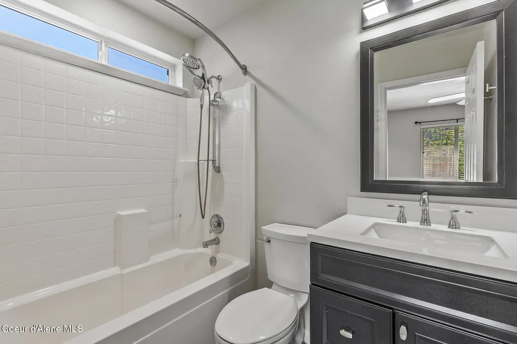 2760 N White Pines Drive Coeur D'alene ID 83815