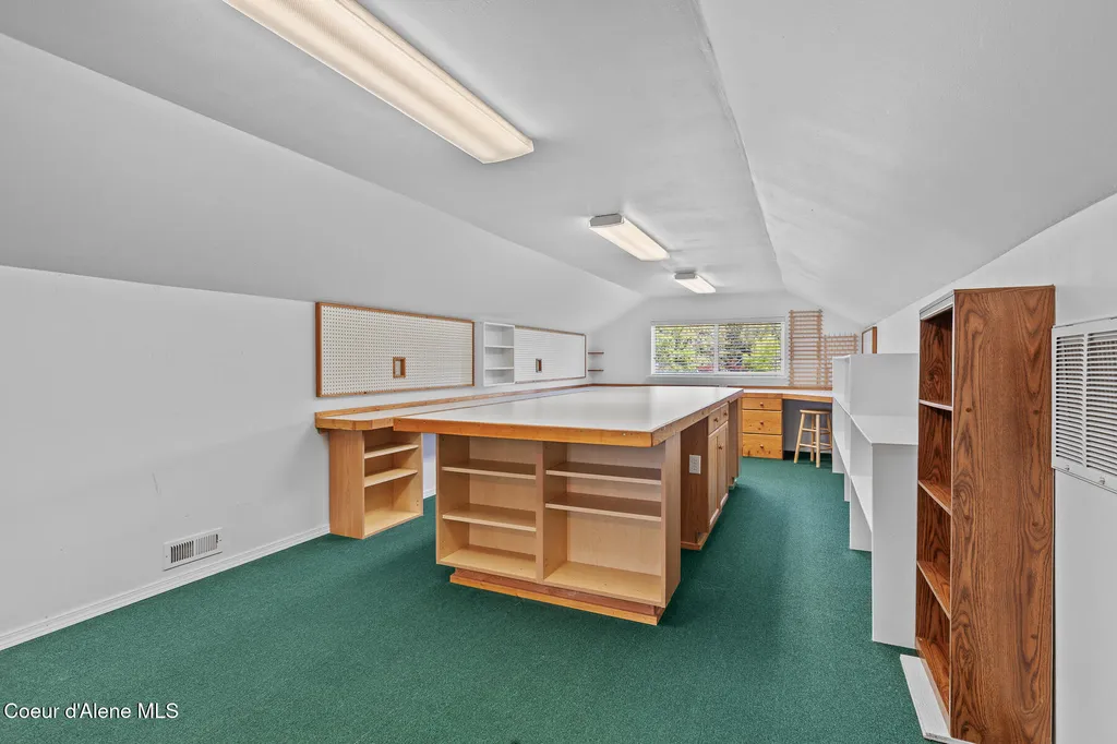2760 N White Pines Drive Coeur D'alene ID 83815