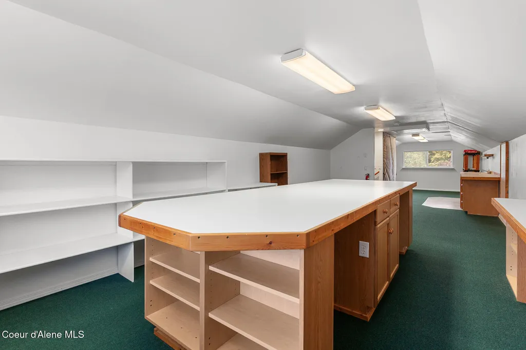 2760 N White Pines Drive Coeur D'alene ID 83815