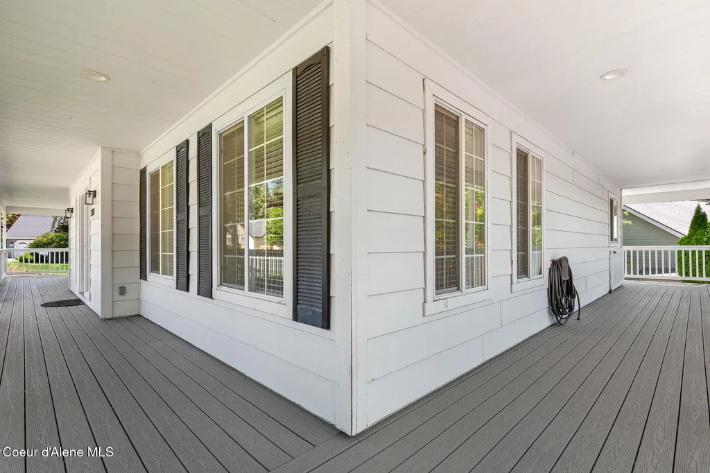 2760 N White Pines Drive Coeur D'alene ID 83815