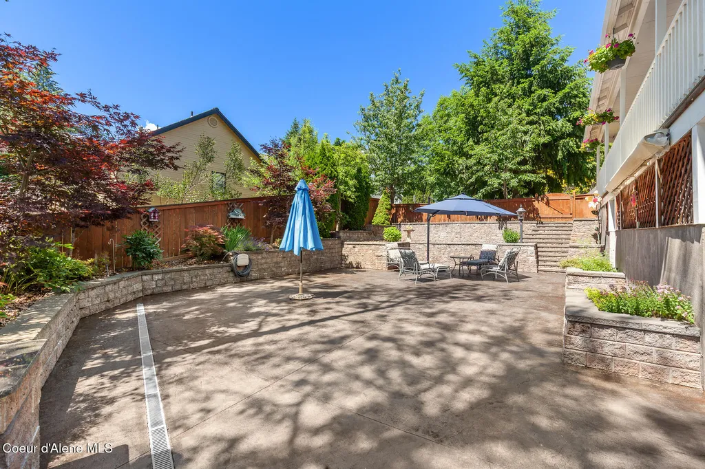 2760 N White Pines Drive Coeur D'alene ID 83815