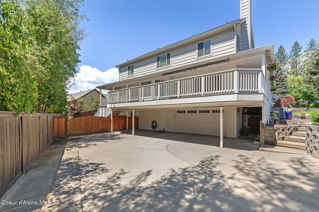 2760 N White Pines Drive Coeur D'alene ID 83815
