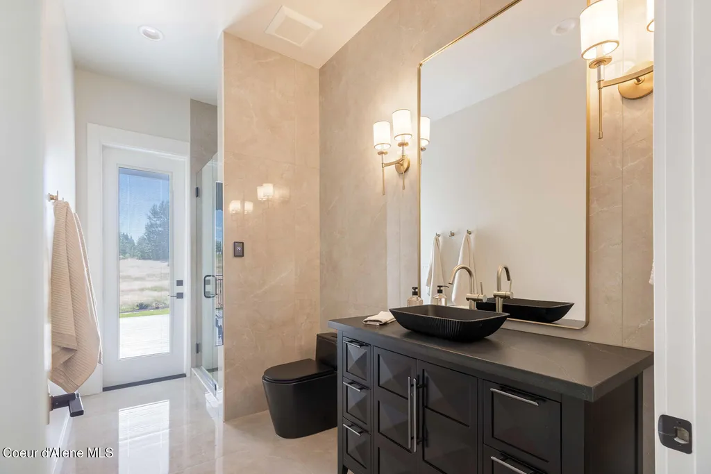 16780 S Gypsum Court Coeur D'alene ID 83814
