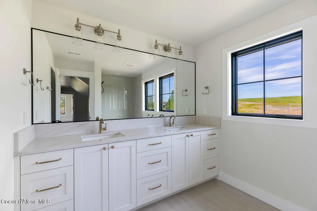 16780 S Gypsum Court Coeur D'alene ID 83814