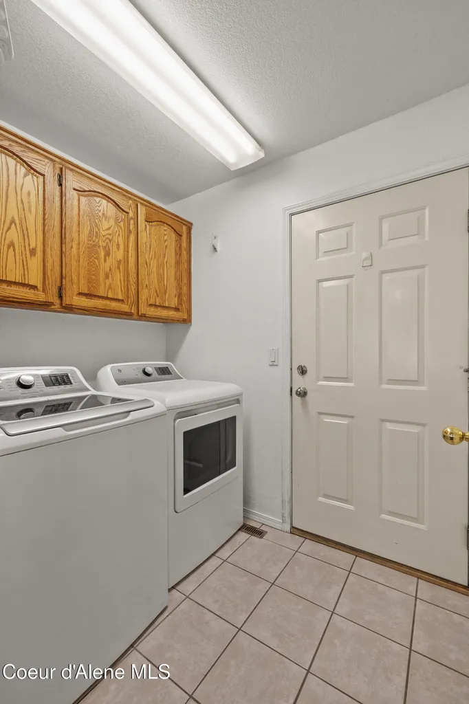 5168 E River Place Post Falls ID 83854