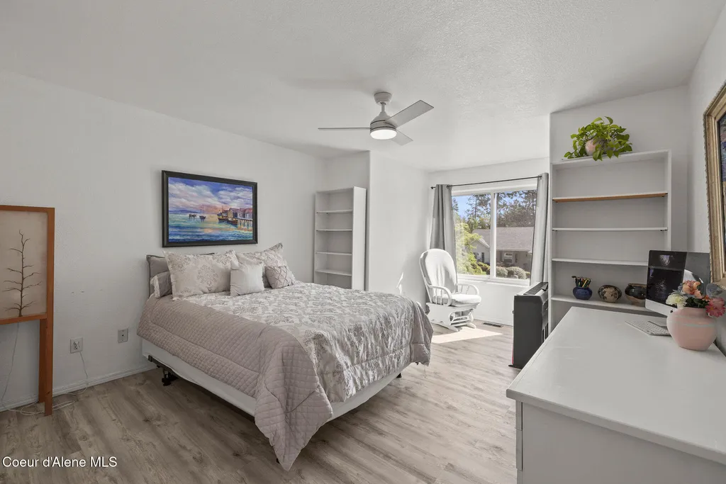 5168 E River Place Post Falls ID 83854