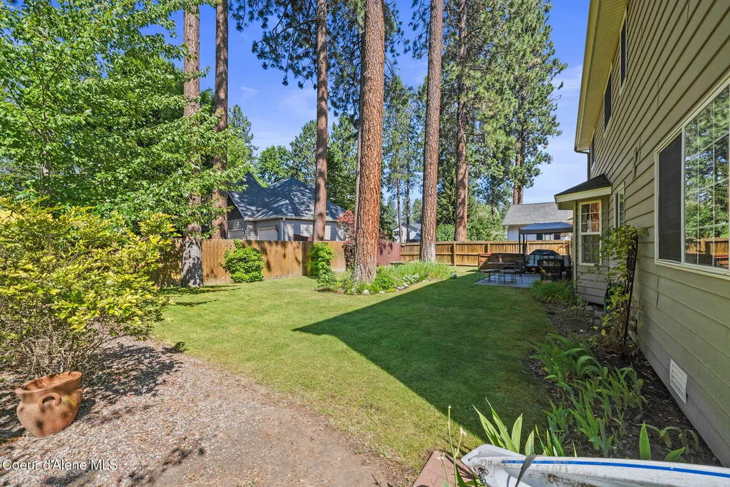 5168 E River Place Post Falls ID 83854