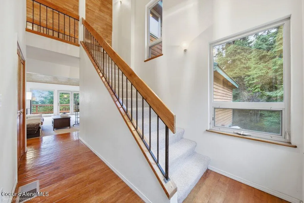 7722 W Clemetson Road Coeur D'alene ID 83814
