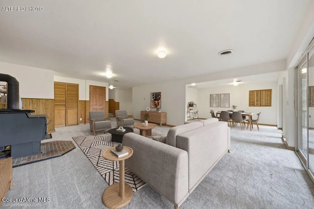 7722 W Clemetson Road Coeur D'alene ID 83814