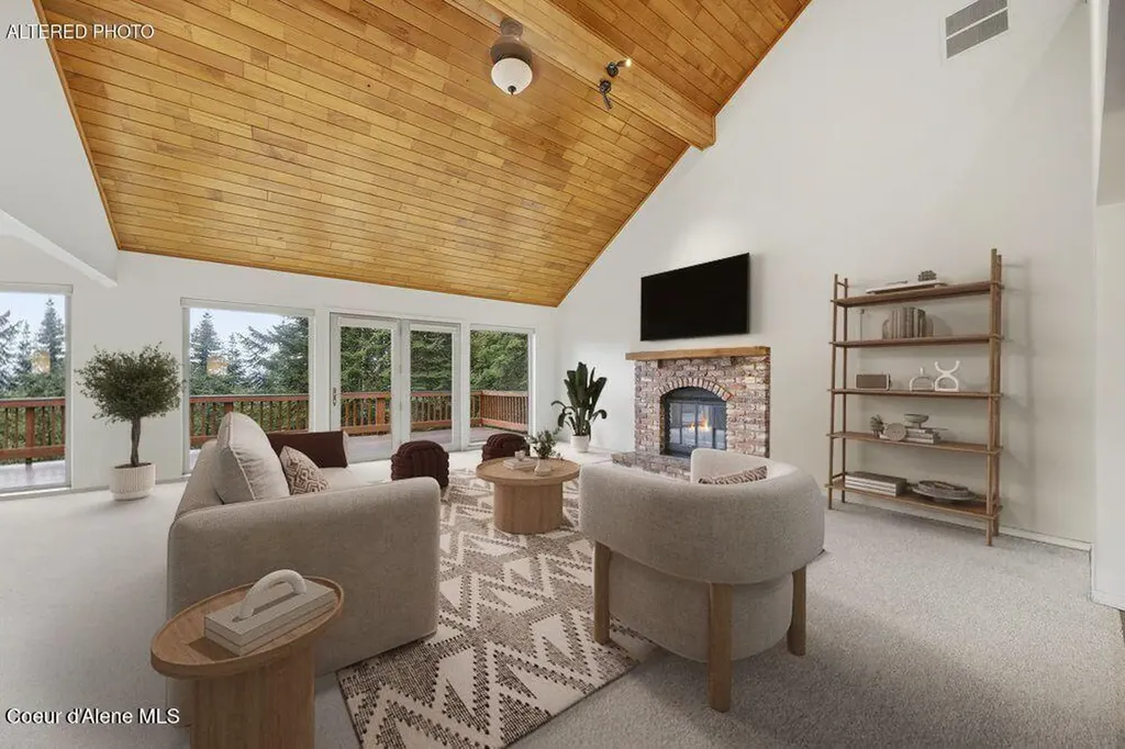 7722 W Clemetson Road Coeur D'alene ID 83814