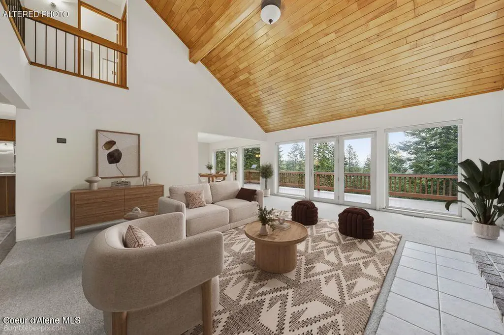7722 W Clemetson Road Coeur D'alene ID 83814