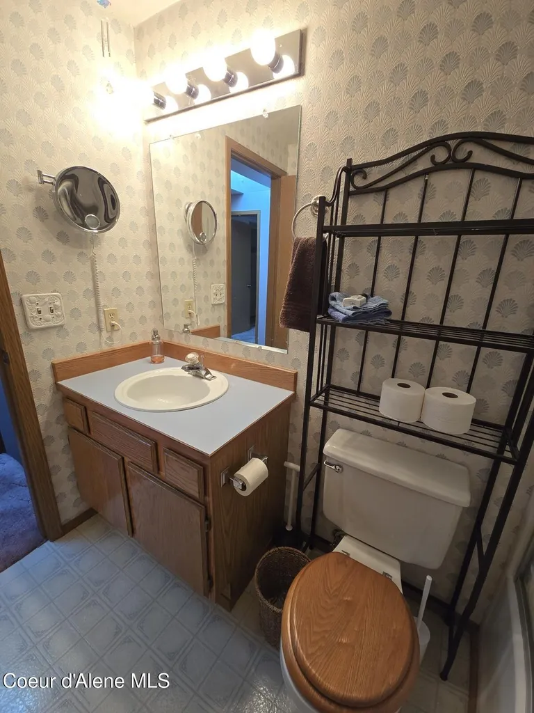 1612 E Plaza Drive Post Falls ID 83854
