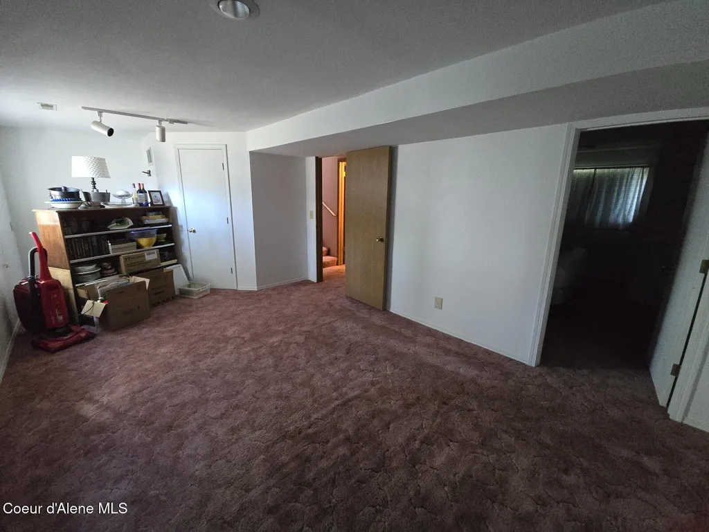 1612 E Plaza Drive Post Falls ID 83854