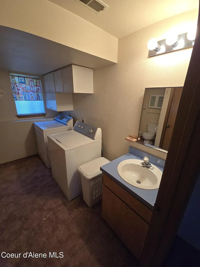 1612 E Plaza Drive Post Falls ID 83854