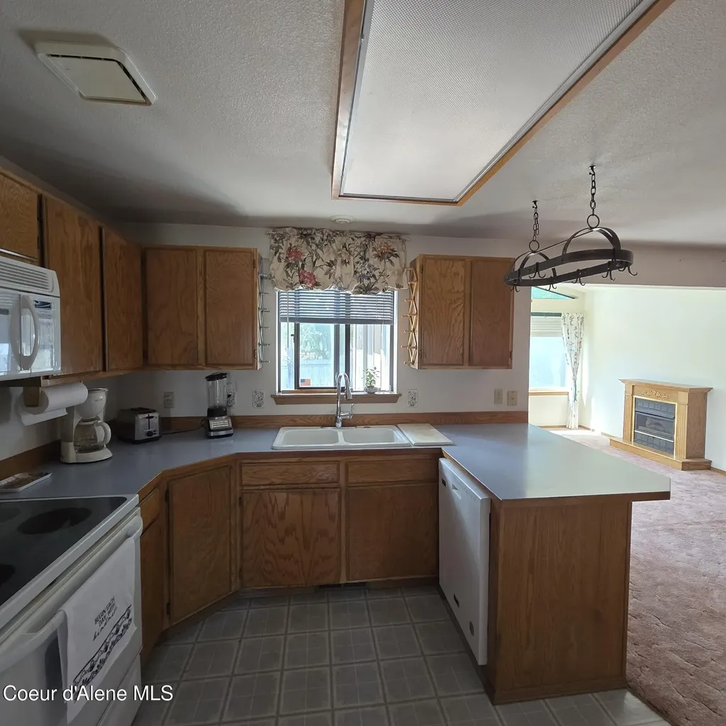 1612 E Plaza Drive Post Falls ID 83854