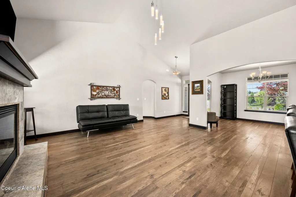1448 W Hayes Way Coeur D'alene ID 83815
