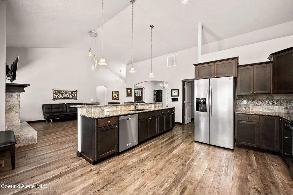 1448 W Hayes Way Coeur D'alene ID 83815