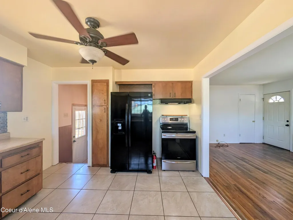 1032 S 3rd Street St. Maries ID 83861