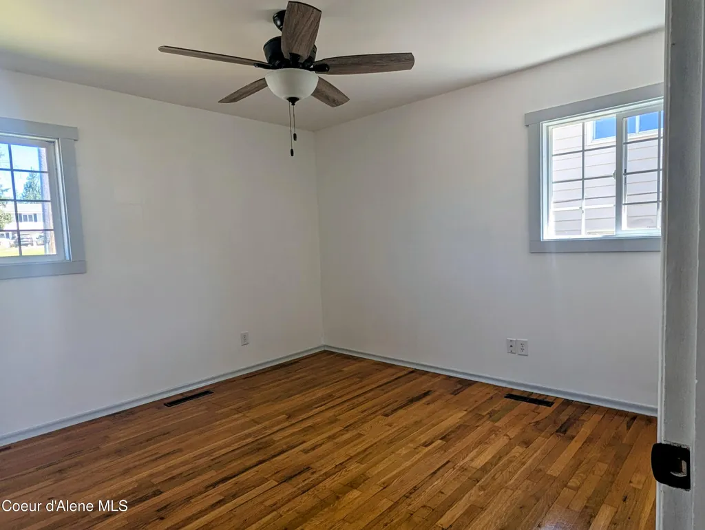 1032 S 3rd Street St. Maries ID 83861