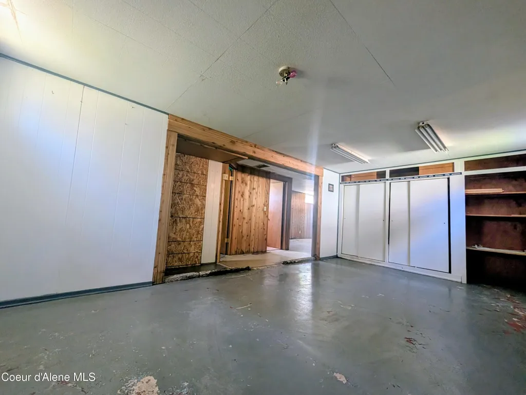 1032 S 3rd Street St. Maries ID 83861