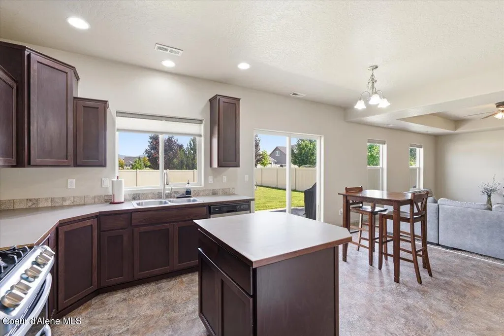 2111 W Calawah Avenue Post Falls ID 83854