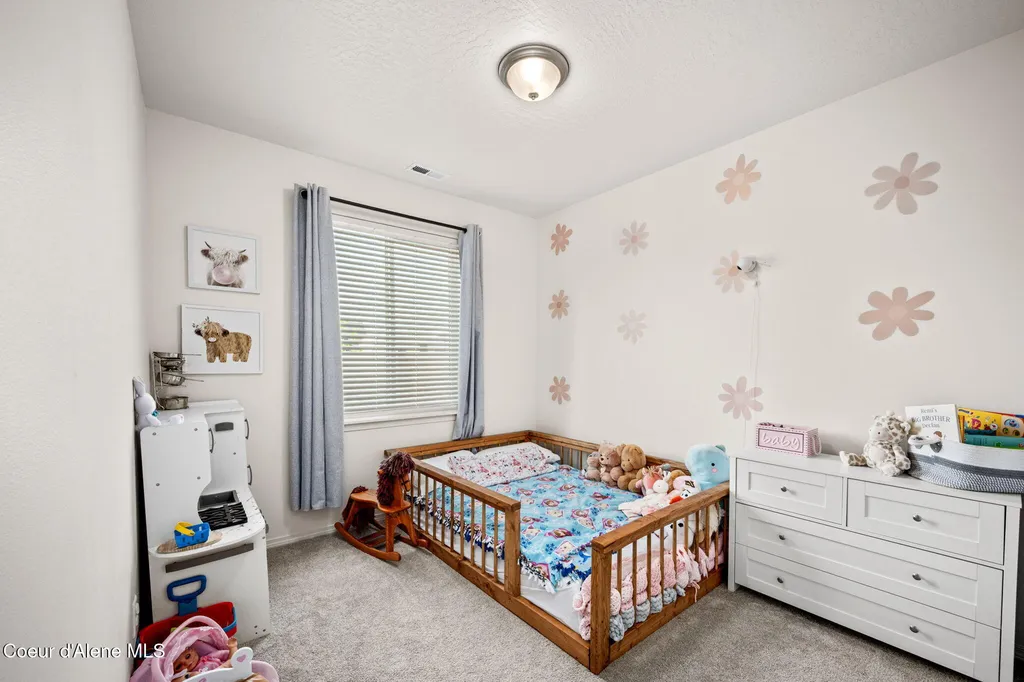 4249 N May Ella Loop Post Falls ID 83854