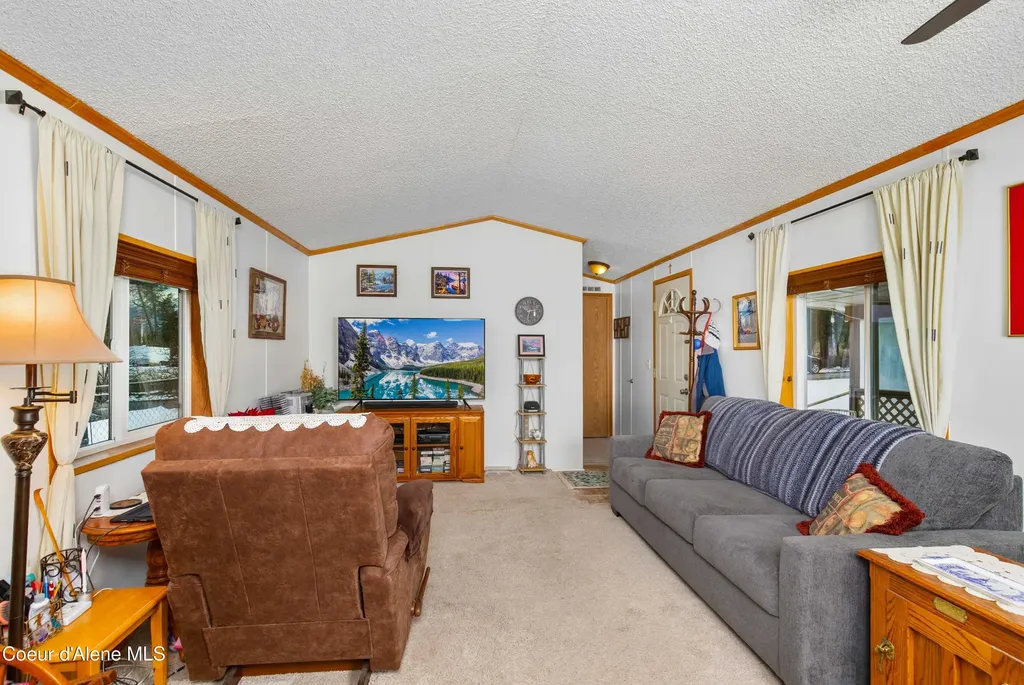 469010 Highway 95, Sagle ID 83860
