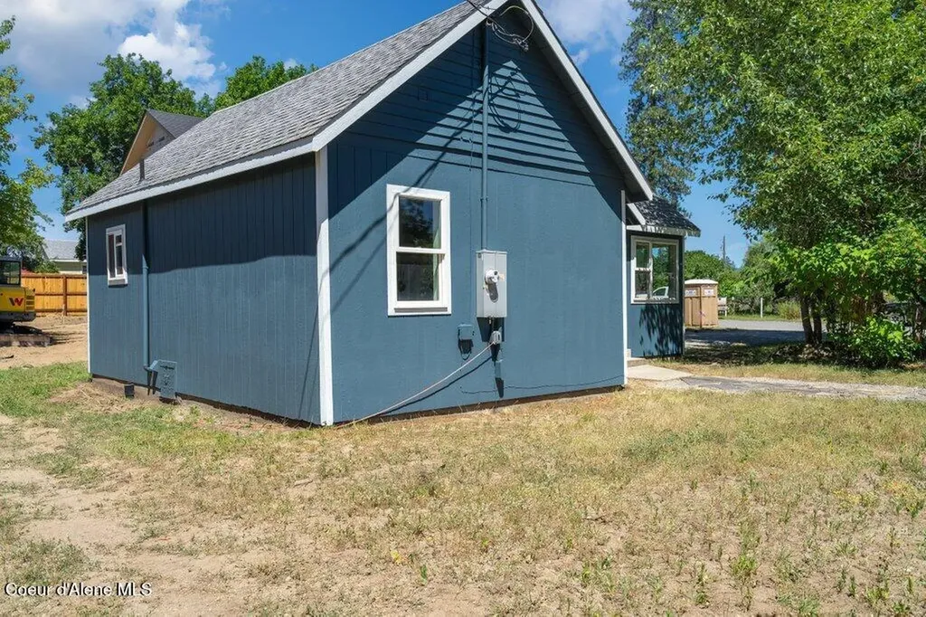 99 E Lincoln Avenue Priest River ID 83856