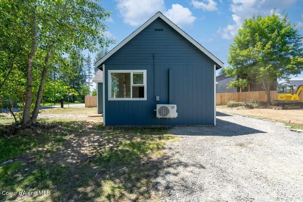 99 E Lincoln Avenue Priest River ID 83856