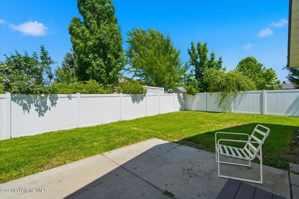 3519 W Accipter Drive Coeur D'alene ID 83815