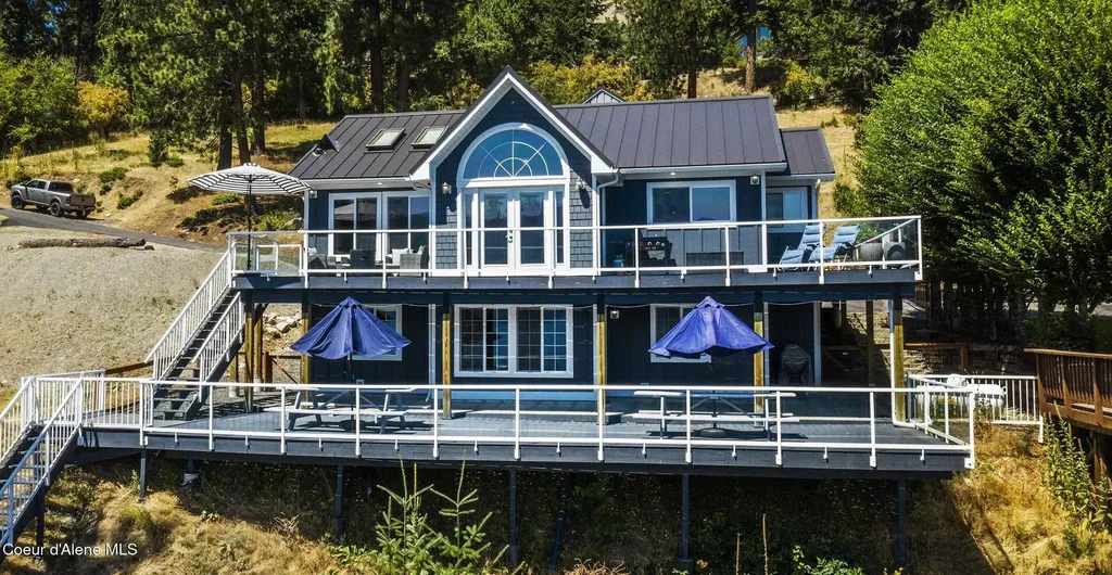 100 Grandview Lane Bayview ID 83803