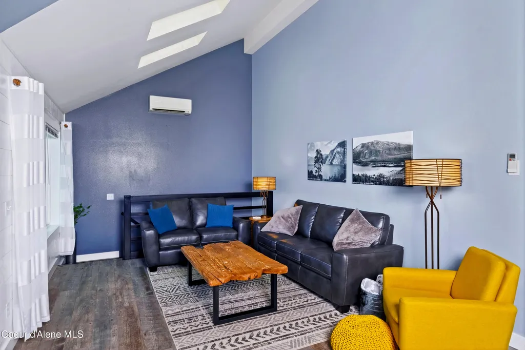 100 Grandview Lane Bayview ID 83803