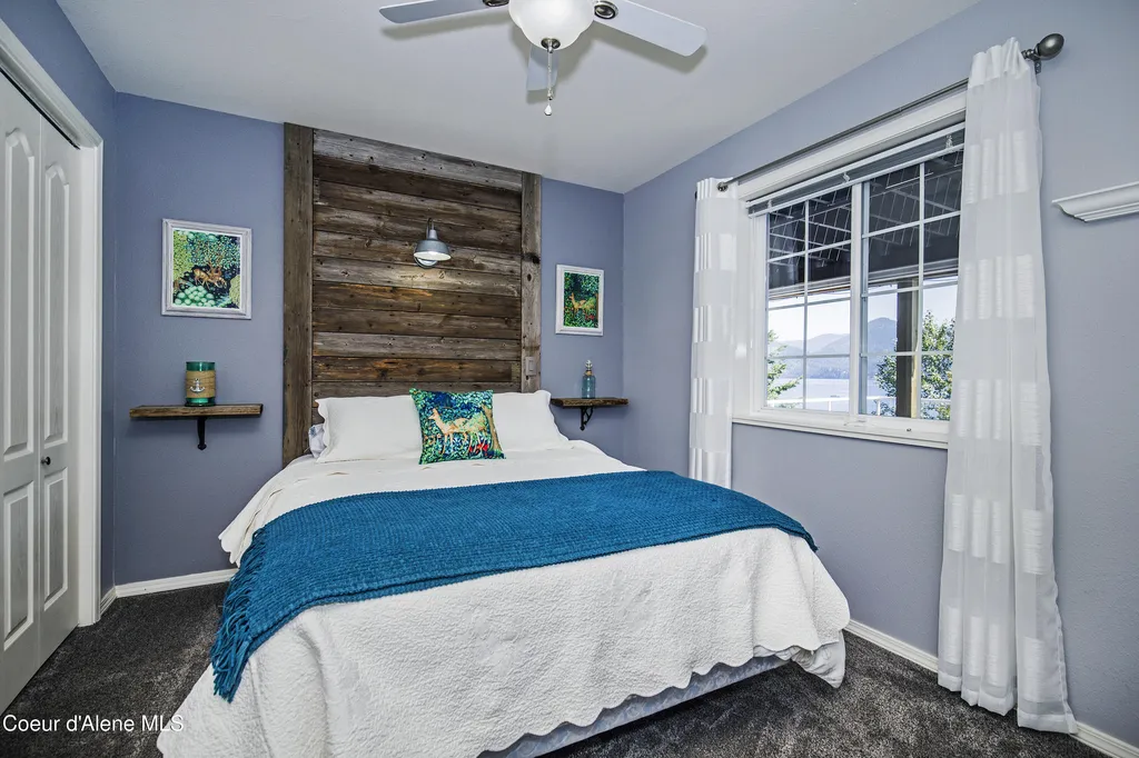 100 Grandview Lane Bayview ID 83803