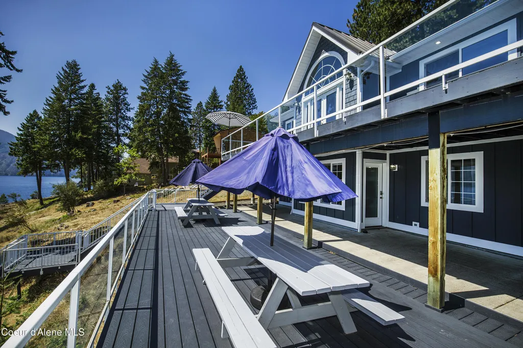 100 Grandview Lane Bayview ID 83803