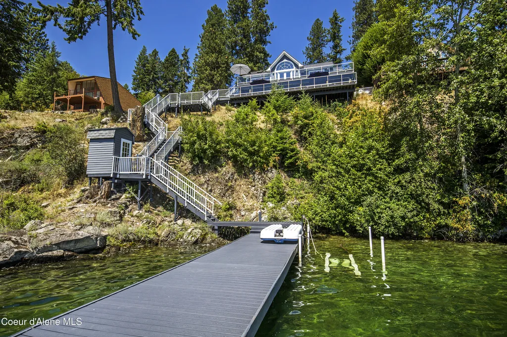 100 Grandview Lane Bayview ID 83803