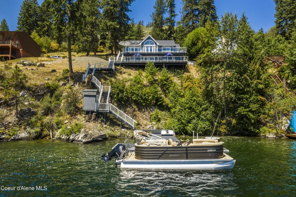 100 Grandview Lane Bayview ID 83803