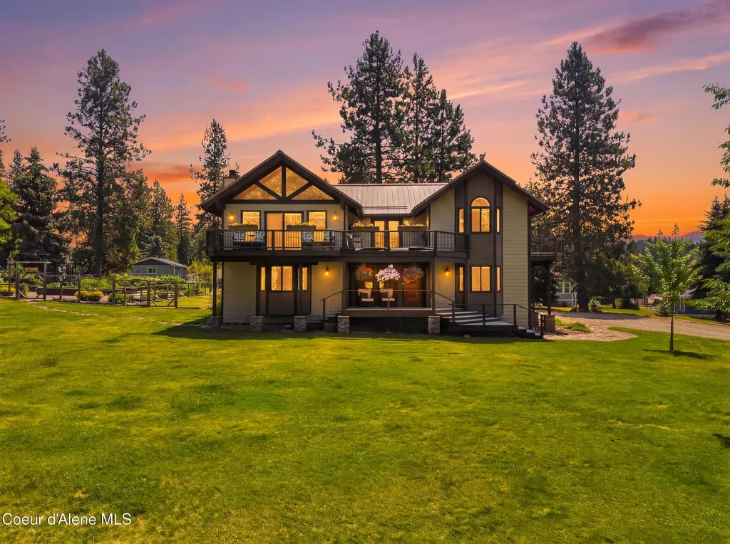 1542 Peninsula Road Hope ID 83836