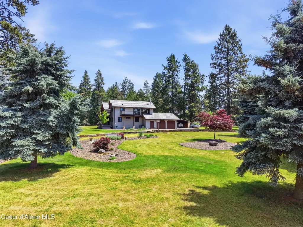 1542 Peninsula Road Hope ID 83836