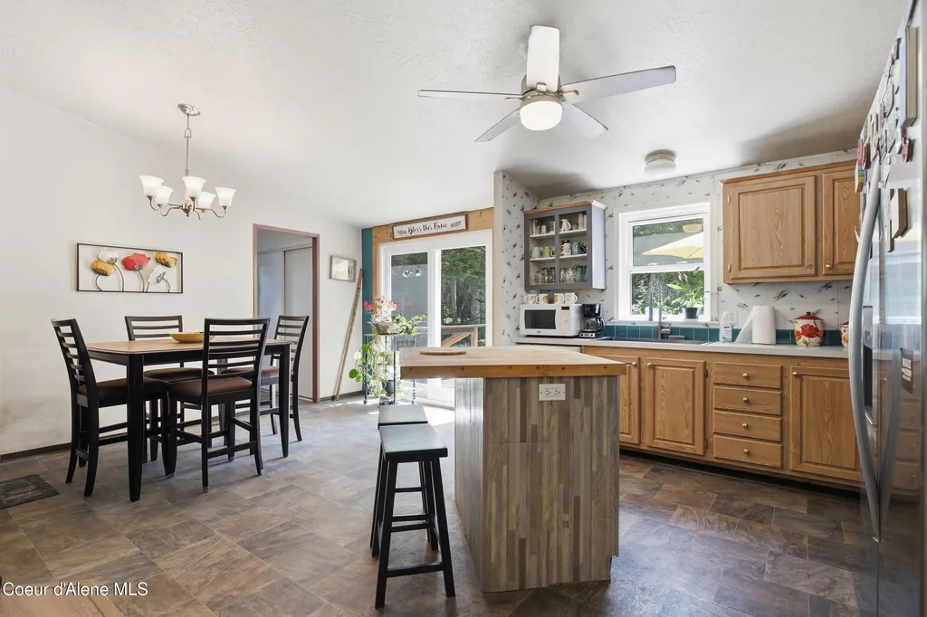 428 S Rena Road Oldtown ID 83822