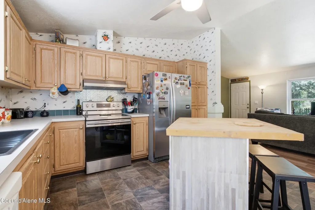 428 S Rena Road Oldtown ID 83822